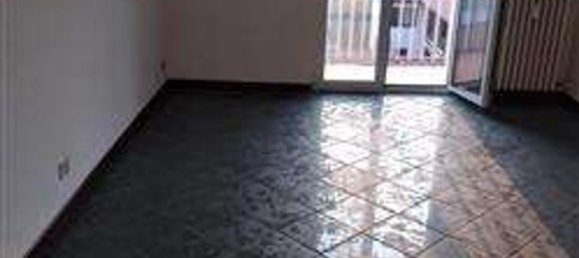 3-salle Appartement à Lissone, Italy No. 64090 3