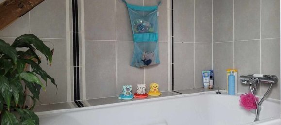 3 Schlafzimmer Haus in Elven, France, Nr. 188970 11