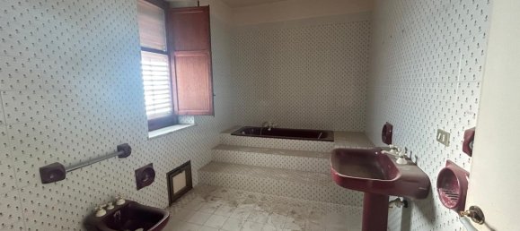 Apartamento de 6 dormitorios en Palermo, Italy No. 362748 12