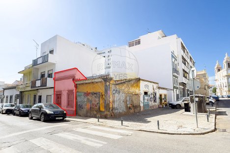 2 غرف نوم منزل في Faro, Portugal رقم 178277