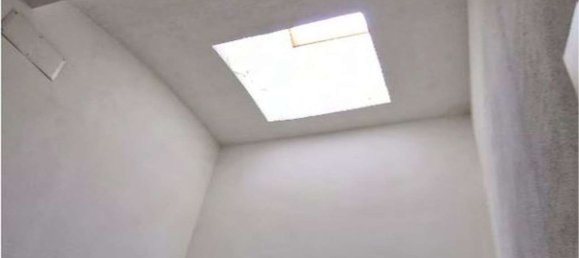 3-salle Appartement à Roè Volciano, Italy No. 6686 48