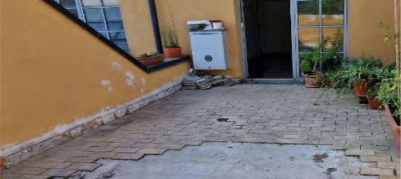 3-salle Appartement à Roè Volciano, Italy No. 6686 2