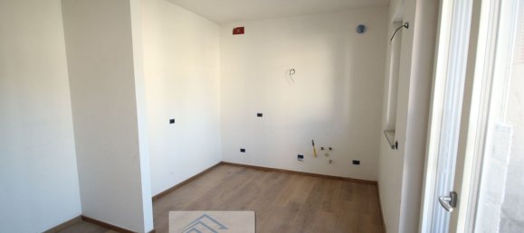 3 rooms Apartment in Alba, Italy No. 111793 24