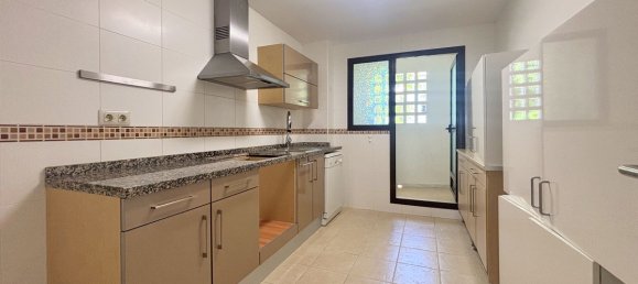 2 bedrooms Apartment in La Alcaidesa, Spain No. 173492 11