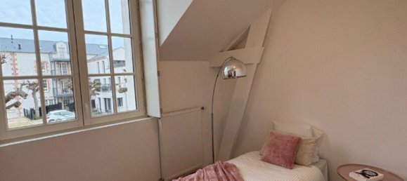 Casa de 4 dormitorios en Orleans, France No. 152708 3