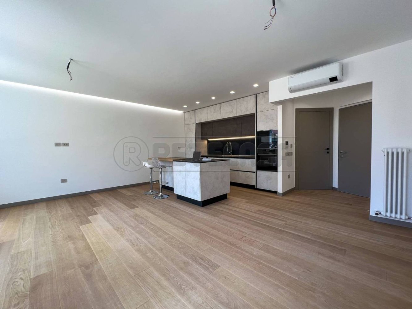 2 bedrooms Apartment in Udine, Italy No. 292397