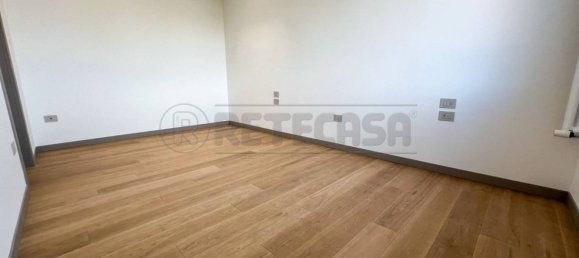 2 bedrooms Apartment in Udine, Italy No. 292397 10