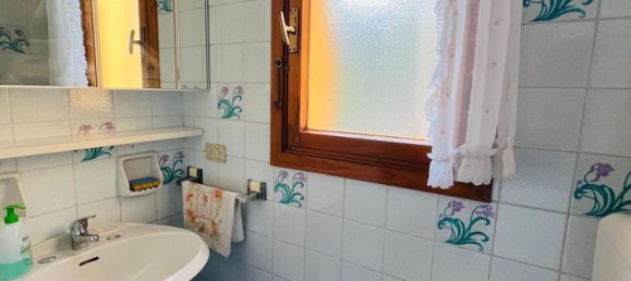 3 chambres Appartement à San Bartolomeo al Mare, Italy No. 348282 11