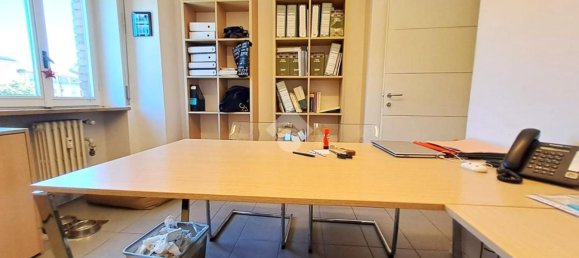 3غرفة شقة في Concorezzo, Italy رقم 259999 39