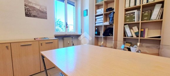 3غرفة شقة في Concorezzo, Italy رقم 259999 26