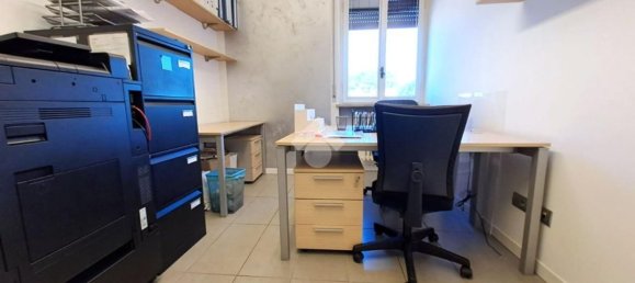 3غرفة شقة في Concorezzo, Italy رقم 259999 17