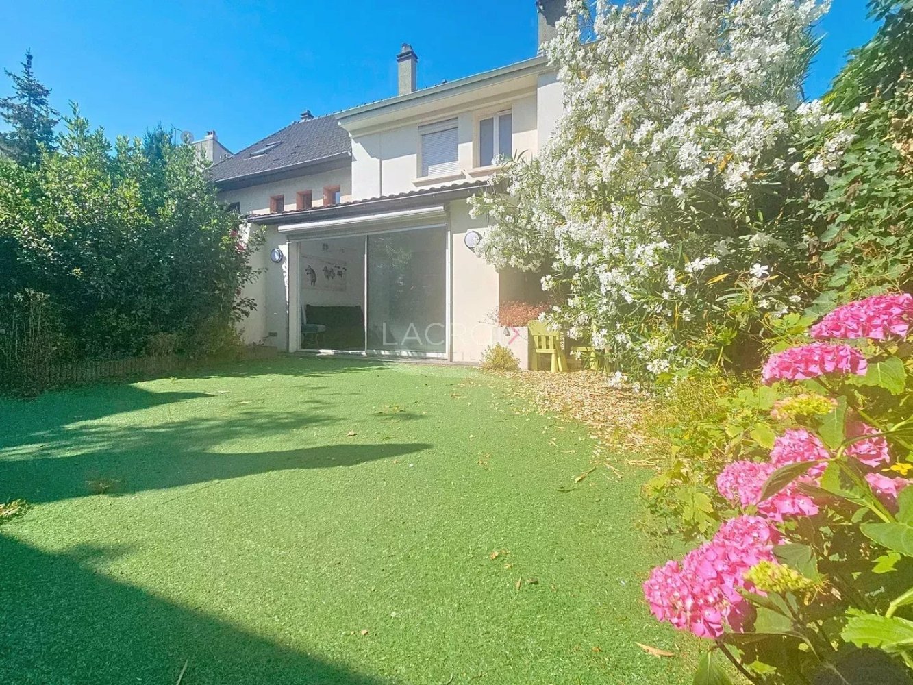 3 غرف نوم منزل في Arcueil, France رقم 145363