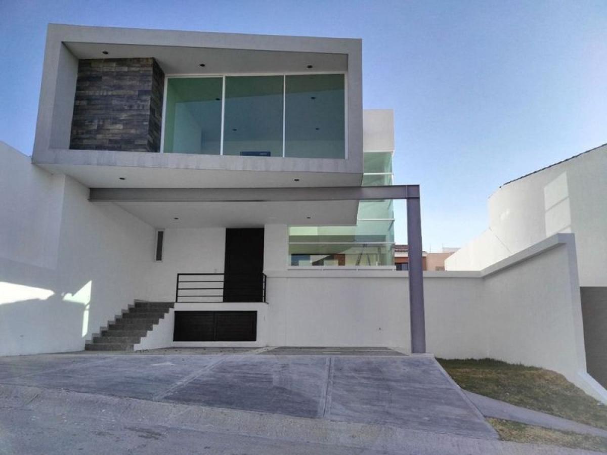 Casa de 3 dormitorios en Guanajuato, Mexico No. 180197