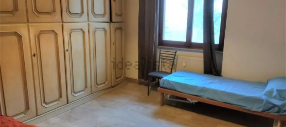 5-salle Appartement à Savona, Italy No. 15011 4