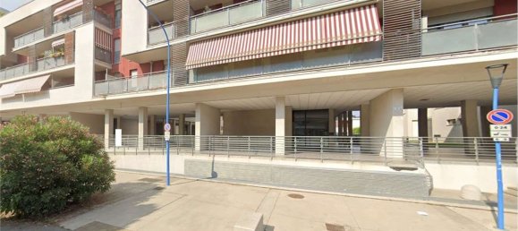 168m² Commercial property in Brescia, Italy No. 359637 14