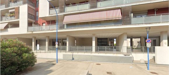 168m² Commercial property in Brescia, Italy No. 359637 15