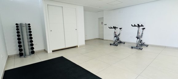 Квартира с 2 спальнями в Марбелья, Испания № 135883 18