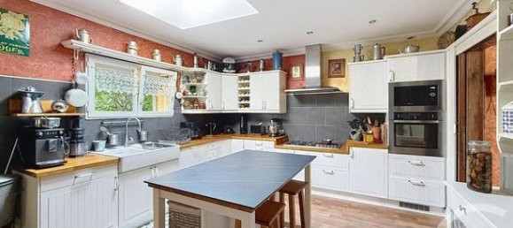 Дом с 4 спальнями в Пон-сюр-Йонна, Франция № 360106 8