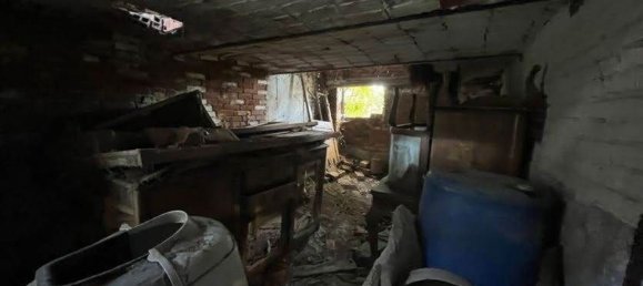 10-Zimmer Haus in Cinzano, Italy, Nr. 145221 10