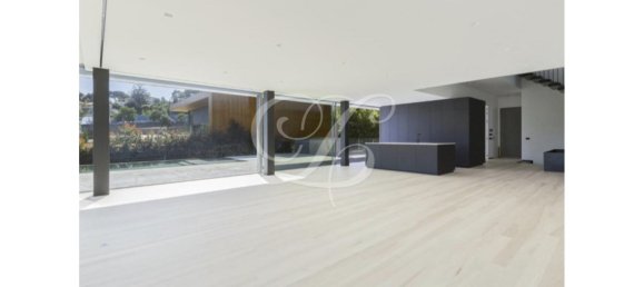 5 bedrooms Villa in Cascais, Portugal No. 170730 9