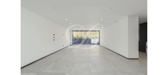 5 bedrooms Villa in Cascais, Portugal No. 170730 31