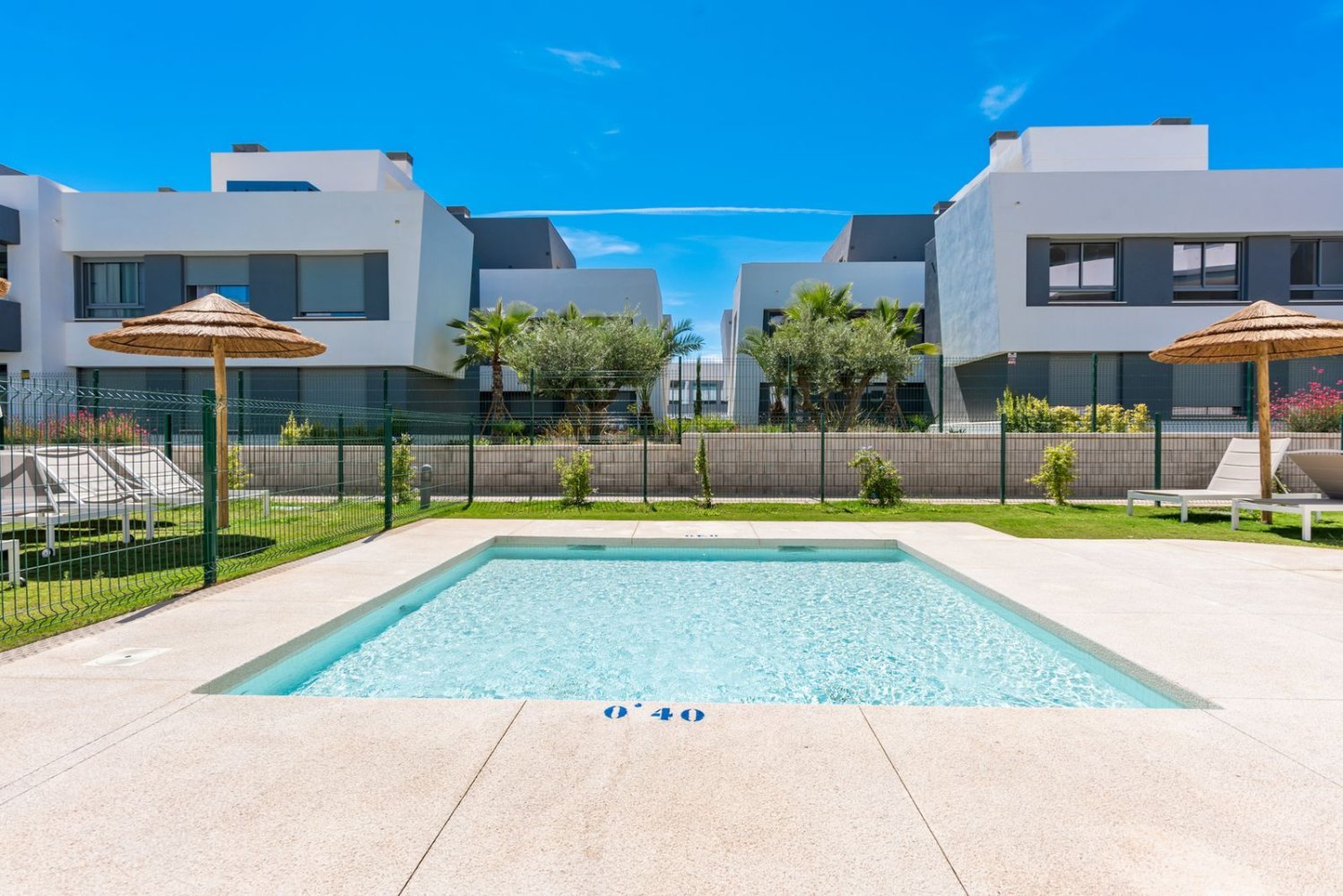 2 chambres Penthouse à Estepona, Spain No. 138371