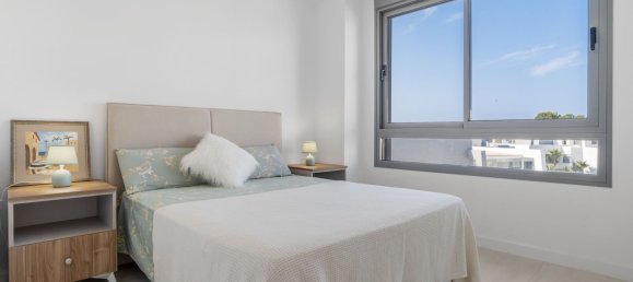 2 chambres Penthouse à Estepona, Spain No. 138371 17