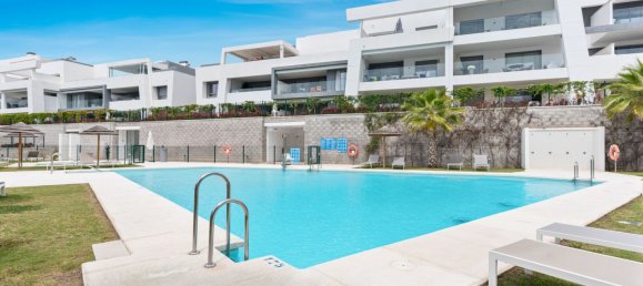 2 chambres Penthouse à Estepona, Spain No. 138371 3