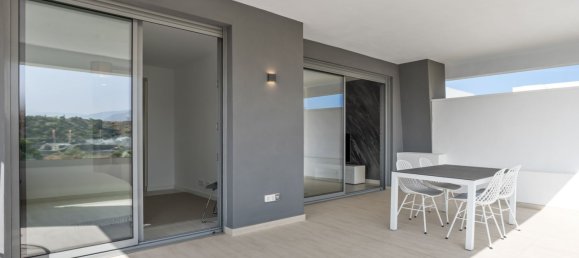 2 chambres Penthouse à Estepona, Spain No. 138371 5