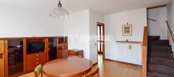 2 bedrooms Duplex in Como, Italy No. 361893 3
