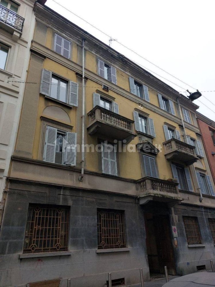 2 chambres Appartement à Milan, Italy No. 247957