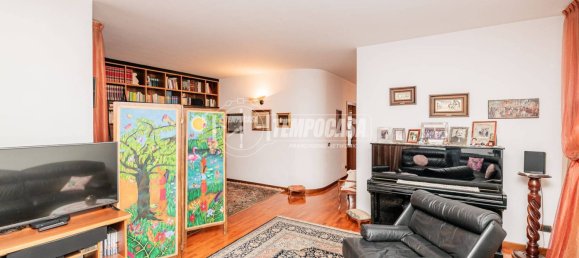 4 bedrooms Apartment in San Donato Milanese, Italy No. 279095 18