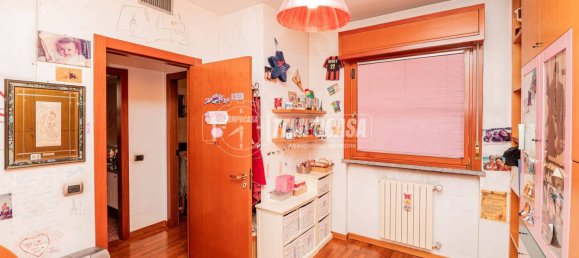 4 bedrooms Apartment in San Donato Milanese, Italy No. 279095 32