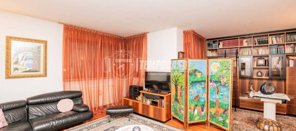 4 bedrooms Apartment in San Donato Milanese, Italy No. 279095 17