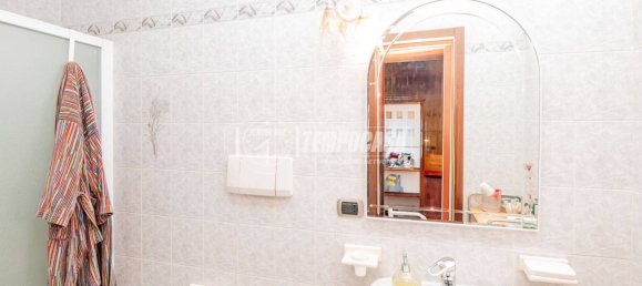 4 bedrooms Apartment in San Donato Milanese, Italy No. 279095 12