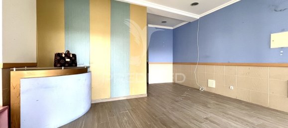 49m² Commercial property in Barreiro, Portugal No. 154562 6