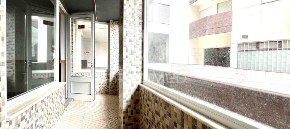 49m² Commercial property in Barreiro, Portugal No. 154562 15