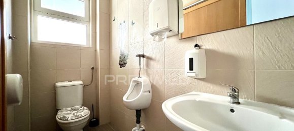 49m² Commercial property in Barreiro, Portugal No. 154562 13