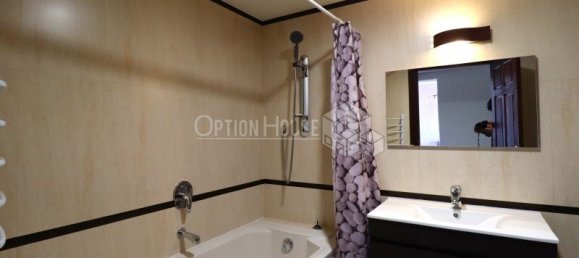 4 bedrooms Villa in Guia, Portugal No. 143796 8