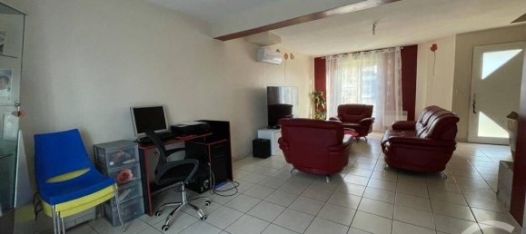 Дом с 4 спальнями в Дордив, Франция № 65834 5