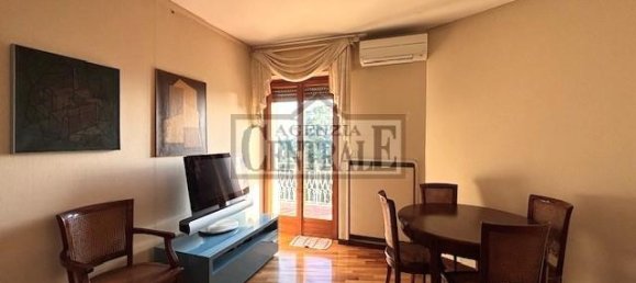 4-salle Appartement à Sanremo, Italy No. 232818 9