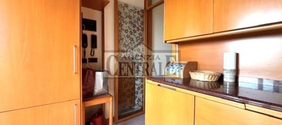 4-salle Appartement à Sanremo, Italy No. 232818 12