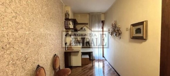 4-salle Appartement à Sanremo, Italy No. 232818 4