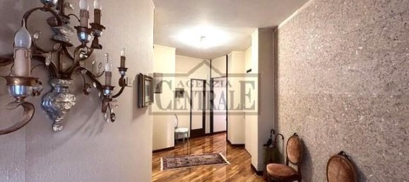 4-salle Appartement à Sanremo, Italy No. 232818 5