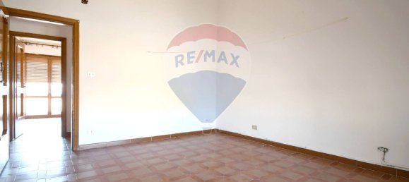 6 rooms Apartment in Macomer, Italy No. 361996 17