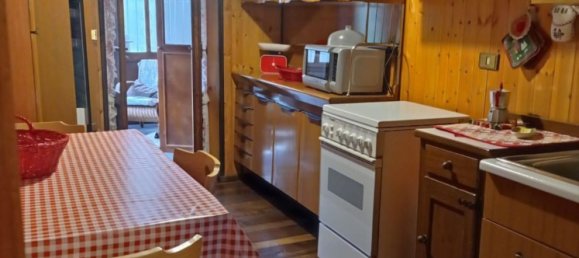 Casa de 7 habitaciónes en Cervatto, Italy No. 270341 9