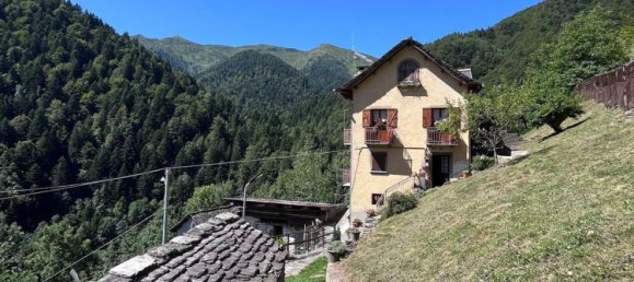 Casa de 7 habitaciónes en Cervatto, Italy No. 270341 15