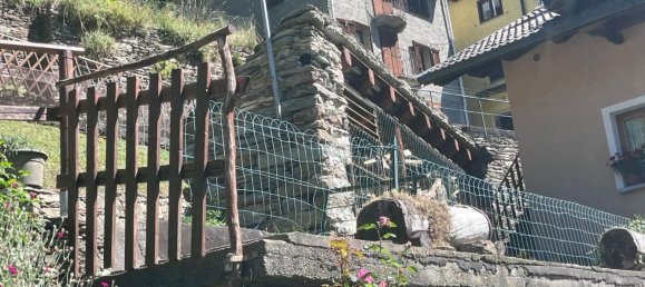 Casa de 7 habitaciónes en Cervatto, Italy No. 270341 13