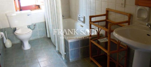 3 bedrooms Farm in Gharb, Malta No. 5819 16