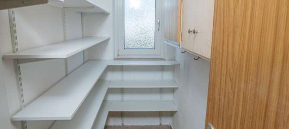 Apartamento de 2 dormitorios en Neu-Ulm, Germany No. 319683 3